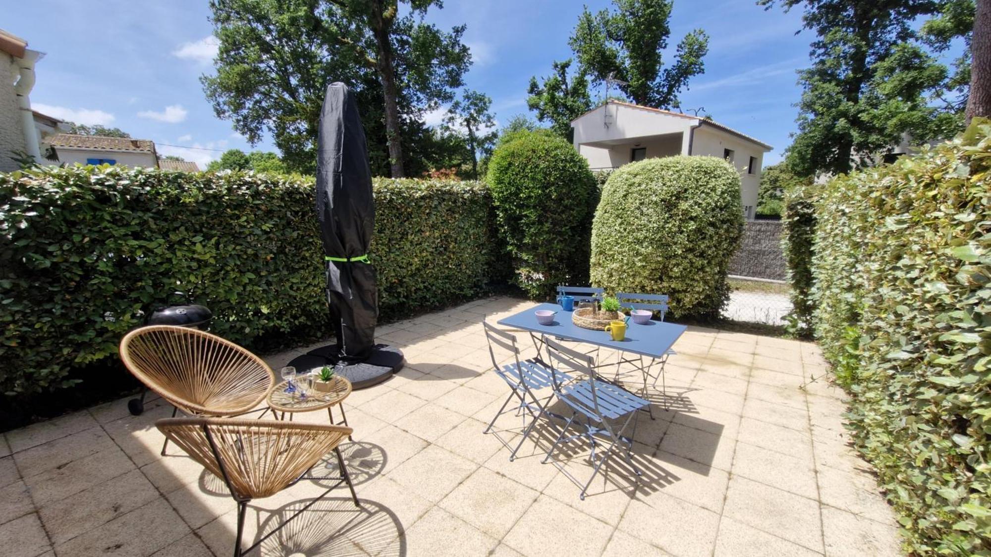 Meschers Sur Gironde - Maisonnette De Vacances - Terrasse - Proche Plage Экстерьер фото